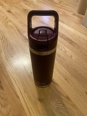 Yeti burgundy travel bottle with silver band